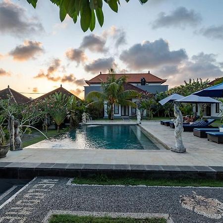 Hotel Teges Asri By Bukit Vista Uluwatu Exterior foto